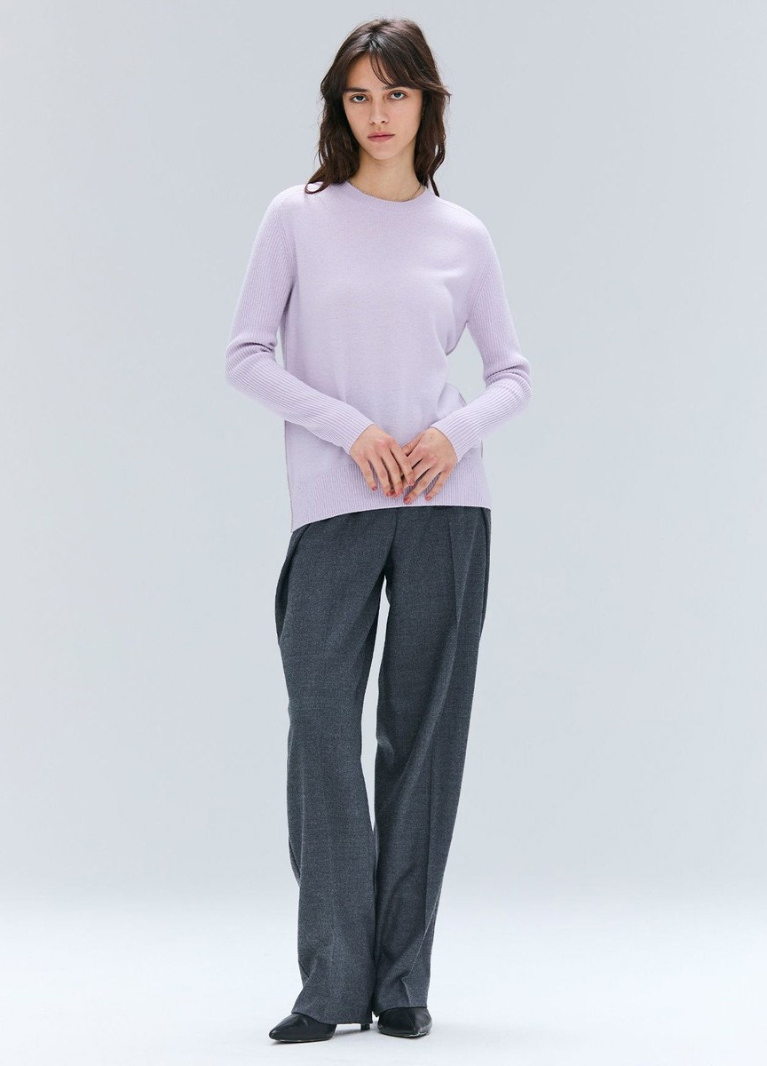 經典輕毛料羊絨圓領針織